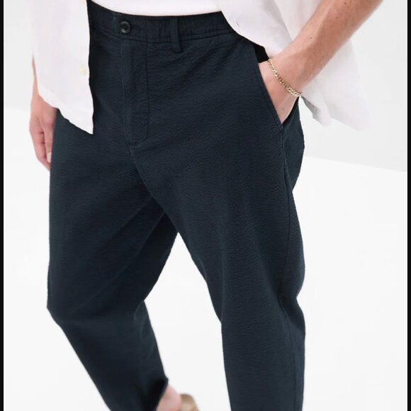 GAP Lightweight Seersucker Pants with E-Waist, New Classic Navy, Medium, NWT 🏷️ - Picture 3 of 4
